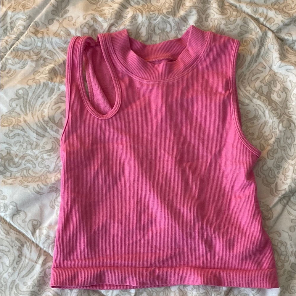 ROMWE Pink Cropped Tank Top Sleeveless